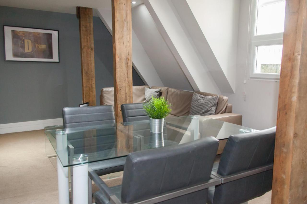 Dream Apartments City Center Newcastle Esterno foto