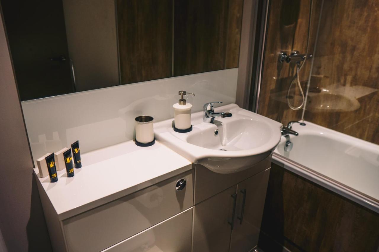 Dream Apartments City Center Newcastle Esterno foto